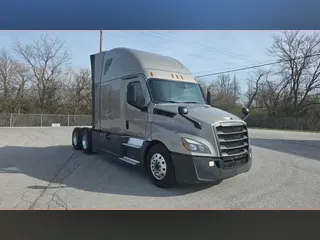 2022 Freightliner Cascadia 126