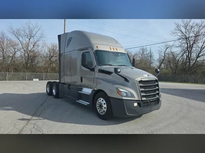 2022 Freightliner Cascadia 1261cc7d571ade7a64ecc62e1e7ff5c936b