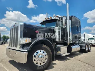 2023 PETERBILT 389