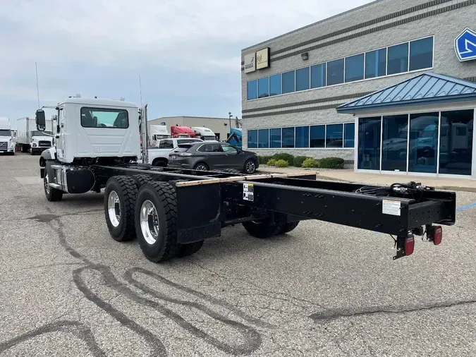 2026 MACK Granite GR64B