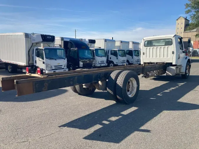 2020 FREIGHTLINER M2 106