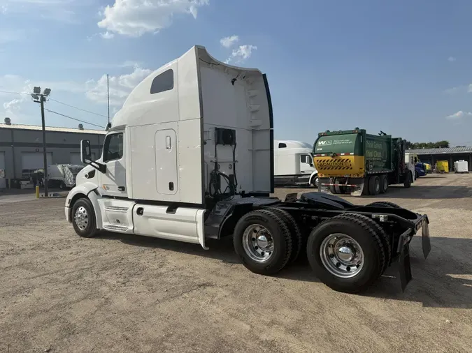 2022 Peterbilt 579