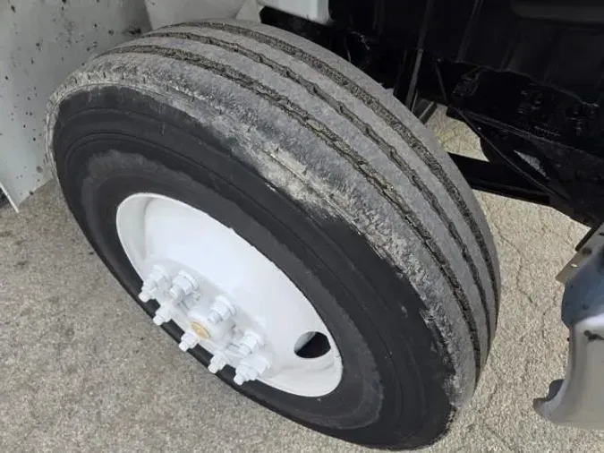 2019 International 4300