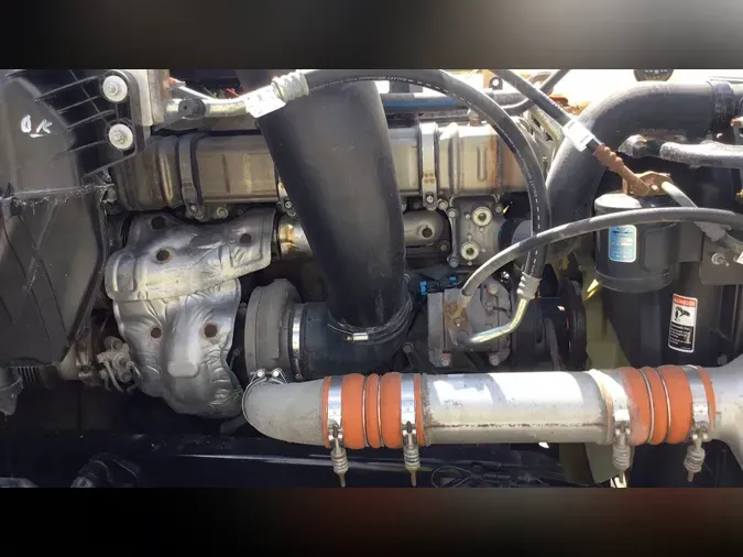 2020 Freightliner Cascadia 126