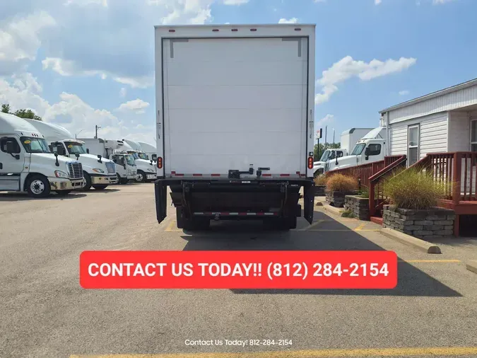 2017 FREIGHTLINER M2 106