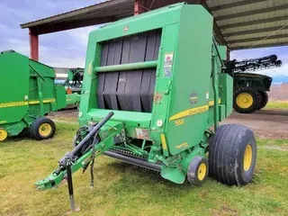 2010 John Deere 568