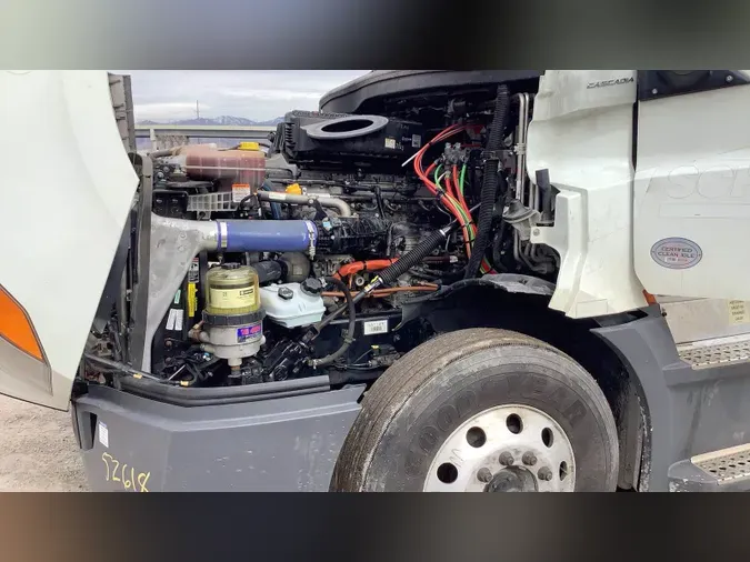 2022 Freightliner Cascadia 126