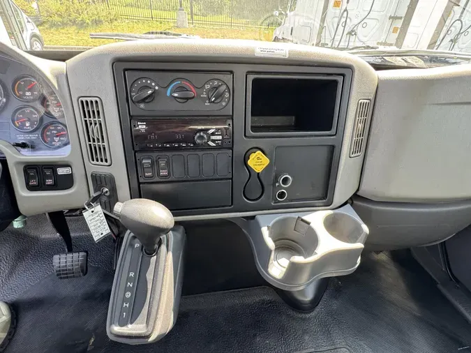 2019 International 4300