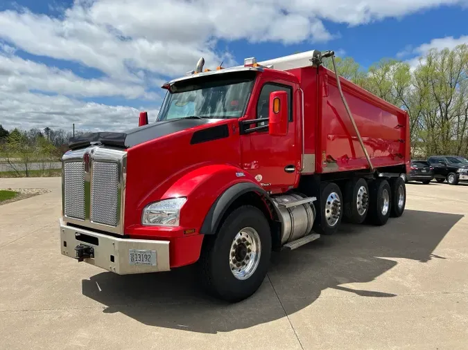 2020 Kenworth T880