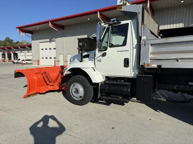 2007 International WORKSTAR 7400