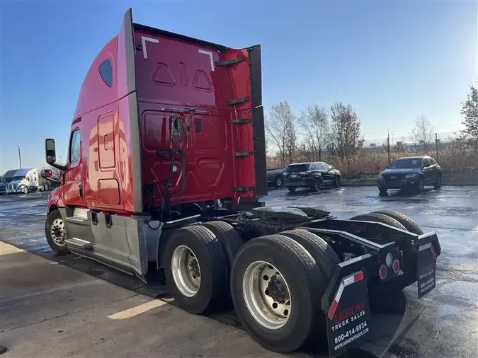 2020 FREIGHTLINER CASCADIA