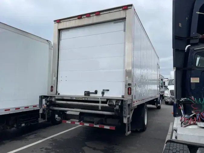 2019 FREIGHTLINER M2 106