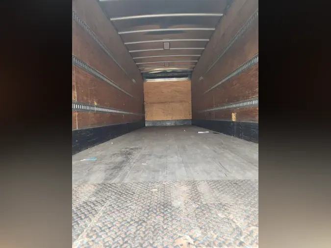 2017 FREIGHTLINER/MERCEDES M2 106