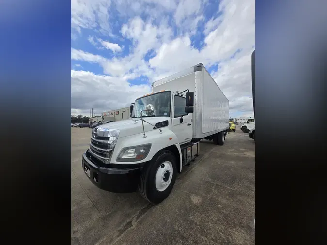 2018 Hino 268A