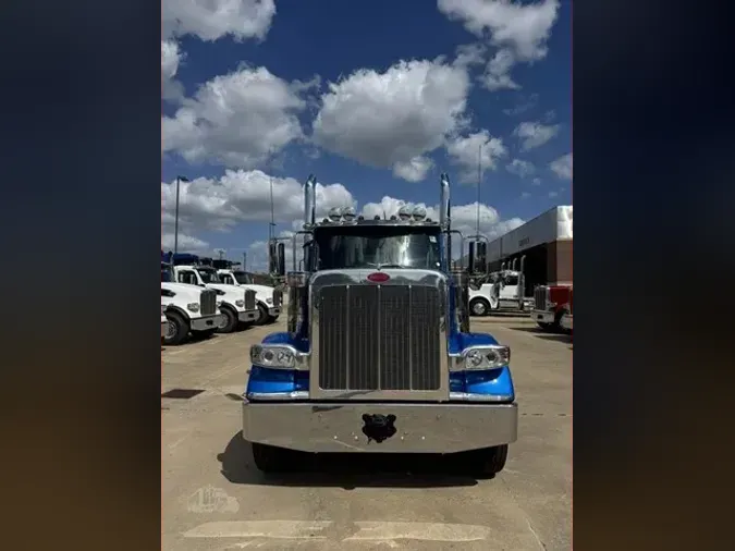 2027 PETERBILT 589