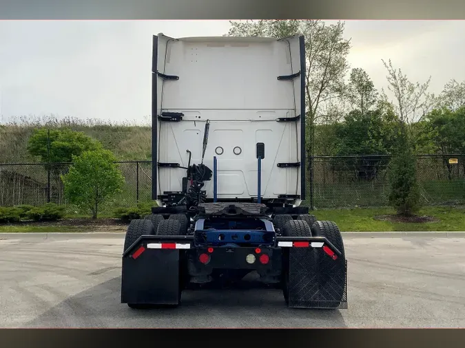 2020 INT LT625 6x4