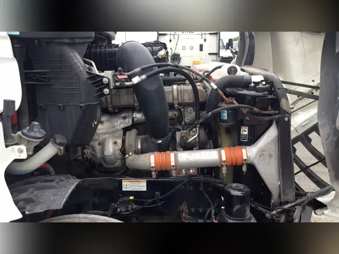 2021 Freightliner Cascadia 1261cea8ccded0d9b5cedf257ba64dd76f7