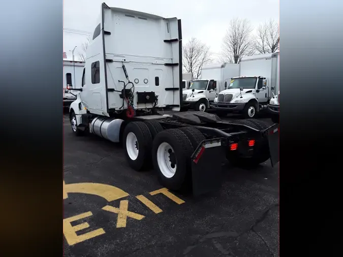 2020 NAVISTAR INTERNATIONAL LT625 SLPR CAB