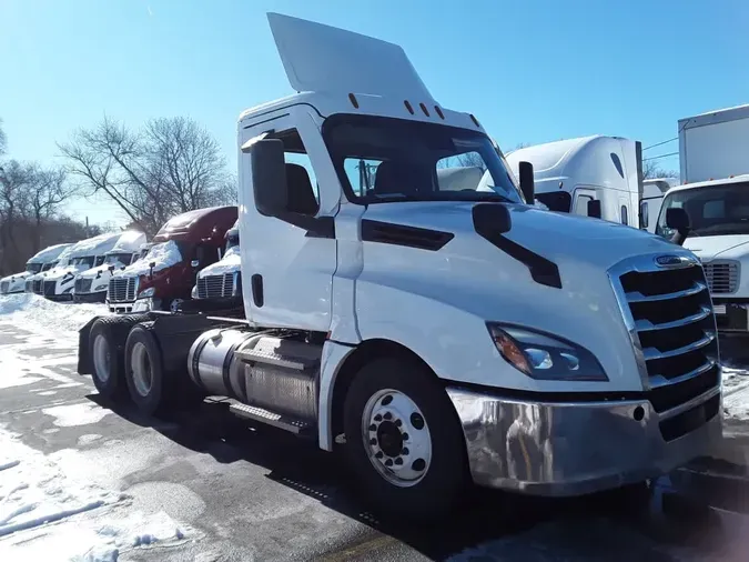 2020 FREIGHTLINER/MERCEDES NEW CASCADIA PX12664