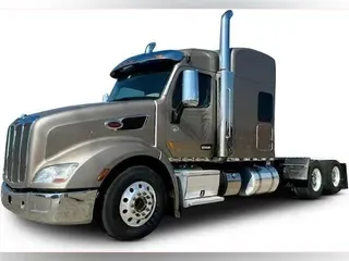 2020 Peterbilt 579