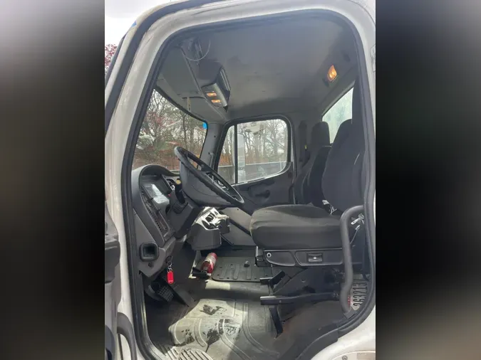 2016 FREIGHTLINER/MERCEDES M2 1061cefdb2b91b68c91786351e4ee015cb7