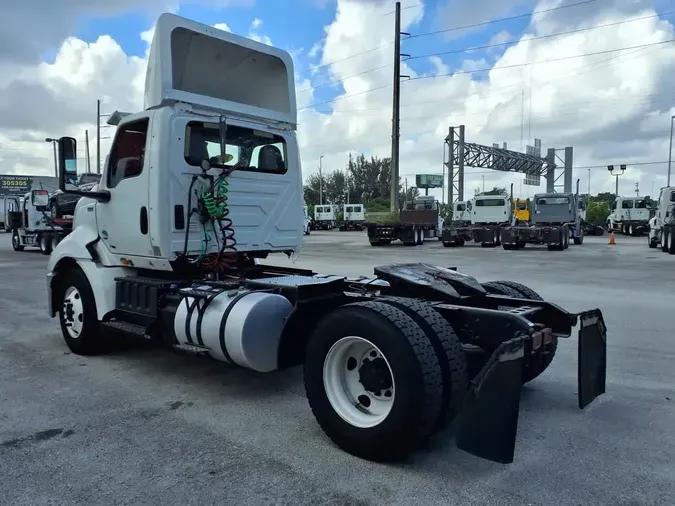 2018 NAVISTAR INTERNATIONAL RH613 DAYCAB T/A
