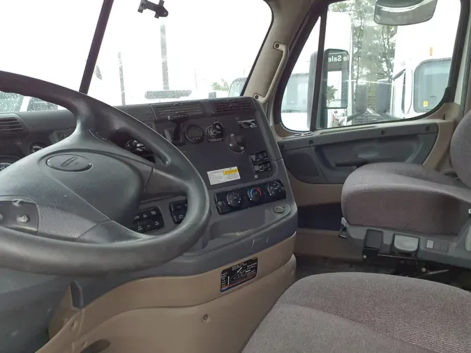 2020 FREIGHTLINER/MERCEDES CASCADIA 125