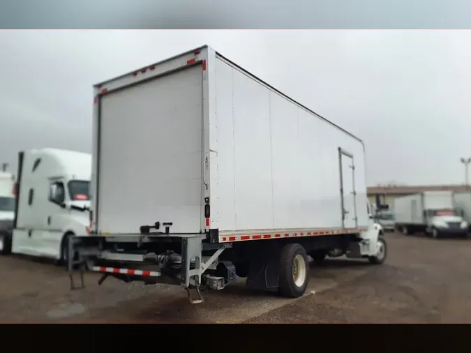 2018 FREIGHTLINER/MERCEDES M2 106