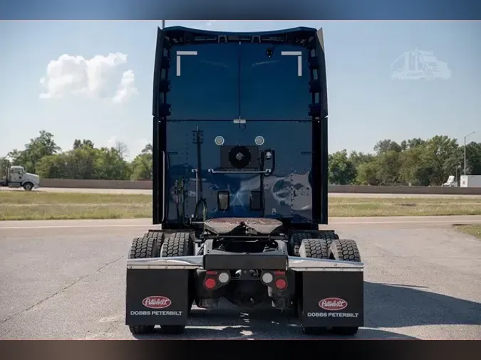 2020 PETERBILT 579