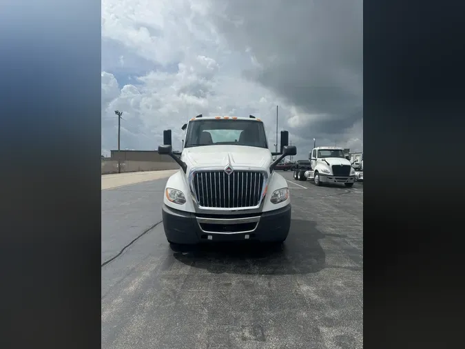 2020 International LT625