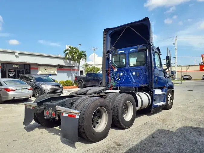 2020 FREIGHTLINER/MERCEDES NEW CASCADIA PX126641d0340a7968a3e26978be04a97653920