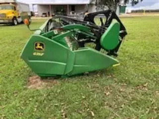 2011 John Deere 635F