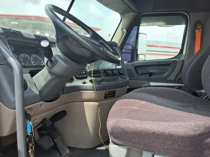 2019 FREIGHTLINER/MERCEDES CASCADIA 1251d0d96ace1b2697ecafa534850515984