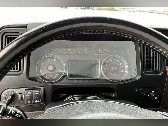 2021 INT LT625 6x4