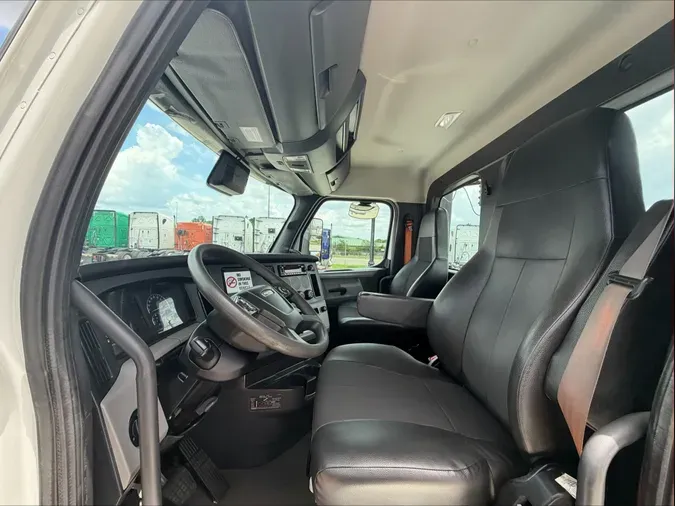 2022 Freightliner Cascadia 1261d11b40e01243977756f0d26723b4eab