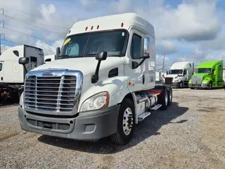 2020 FREIGHTLINER CASCADIA 113" DAYCAB