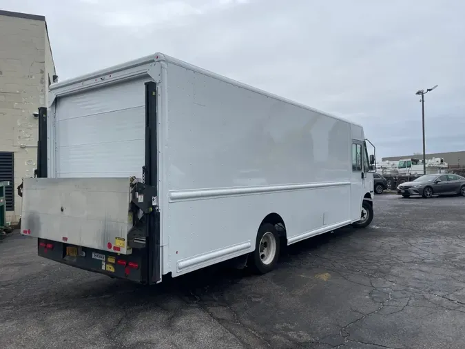 2017 FRTLR CUSTOM CHASSIS CORP MT45