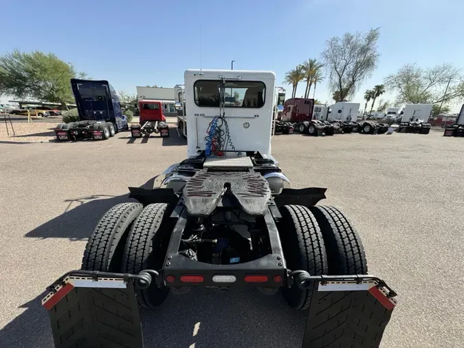 2018 Peterbilt 337