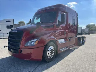 2019 FREIGHTLINER CA126