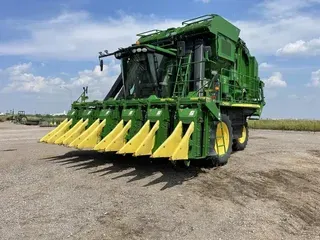 2018 John Deere CP690