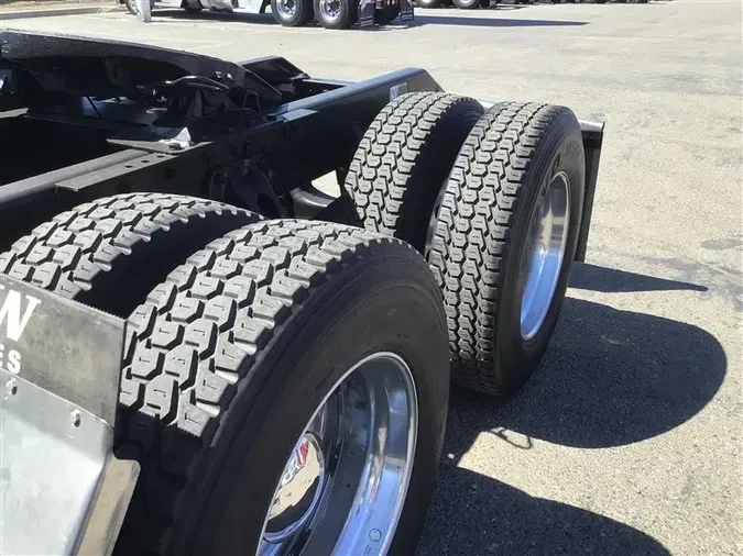 2022 KENWORTH T6801d217350acd7f6d2bd9aec5b72f3d71b