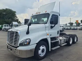2017 FREIGHTLINER/MERCEDES CASCADIA 125