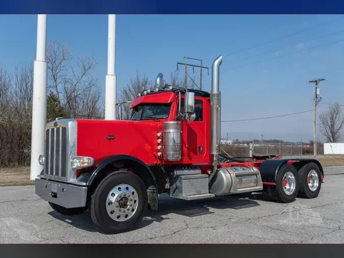 2019 PETERBILT 3891d2f63fb01963453b922d4829c91d416