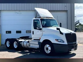 2021 INT LT625 6x4