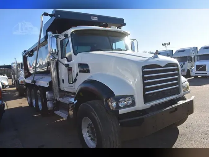 2018 MACK GRANITE GU713