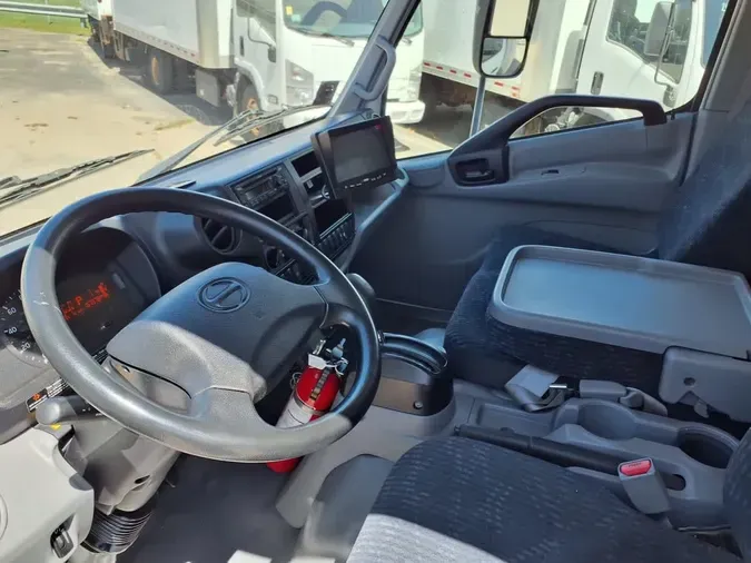 2020 HINO HINO 195