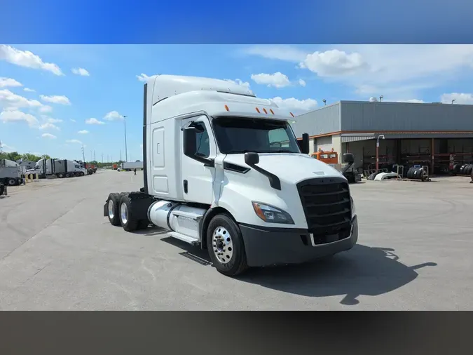 2019 Freightliner Cascadia 1261d40b8f974c870272b5a30fef4a4fc7a