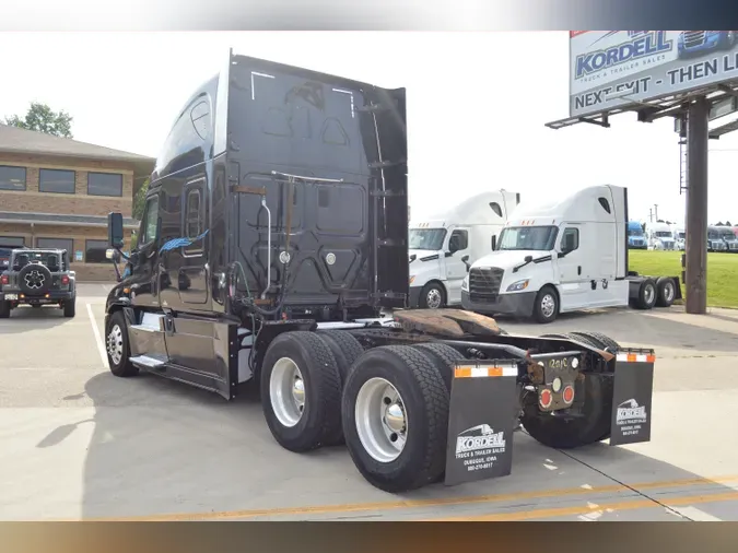 2014 FREIGHTLINER CASCADIA EVOLUTION