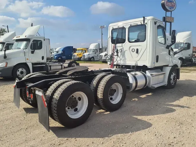 2020 FREIGHTLINER/MERCEDES NEW CASCADIA PX126641d41a4571e24f9bedd2efdcc4a9ed787