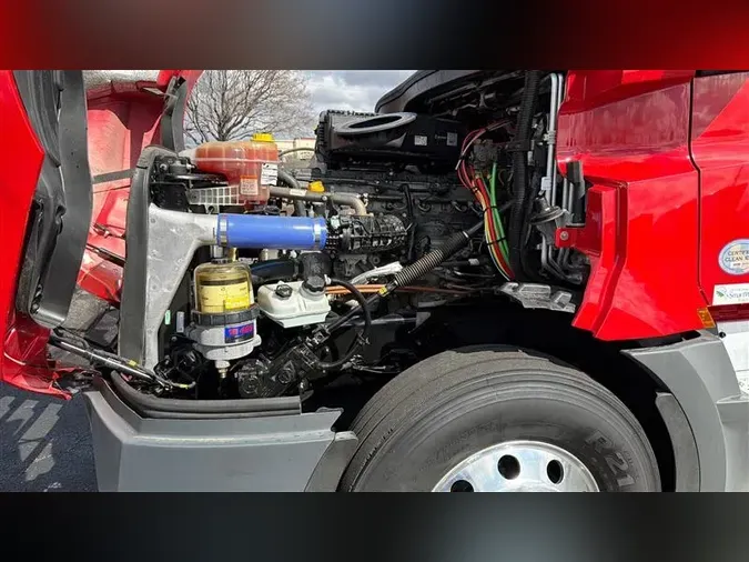 2023 FREIGHTLINER CA126